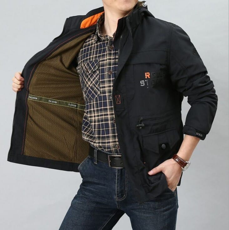 Men’s Casual Jacket – Contrast Lining with Printed Details