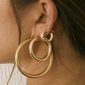 Broad round hoops for women