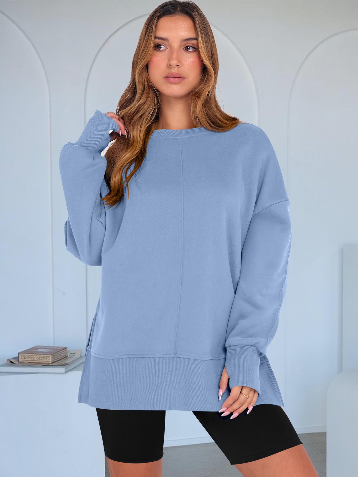 Women's Oversized Crewneck Side Slit Pullover Sweatshirt with Thumbholes