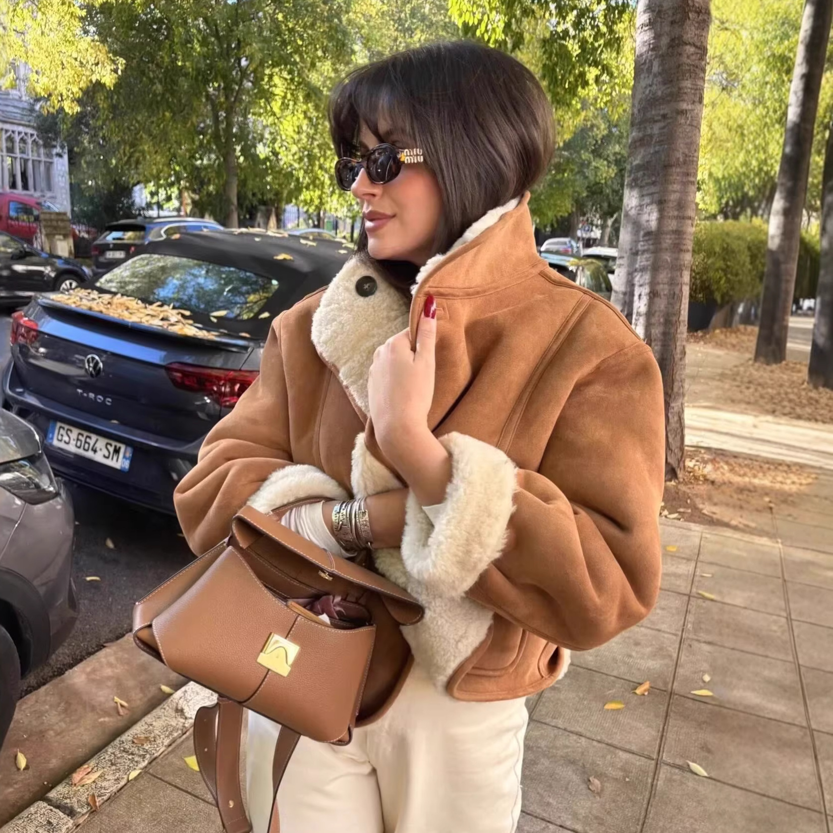 Women's Reversible Faux Shearling & Suede Loose Fit Jacket - Image 5