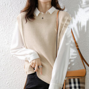 Women's Ribbed Knit Sweater Vest — Oversized Cozy Layering Pullover