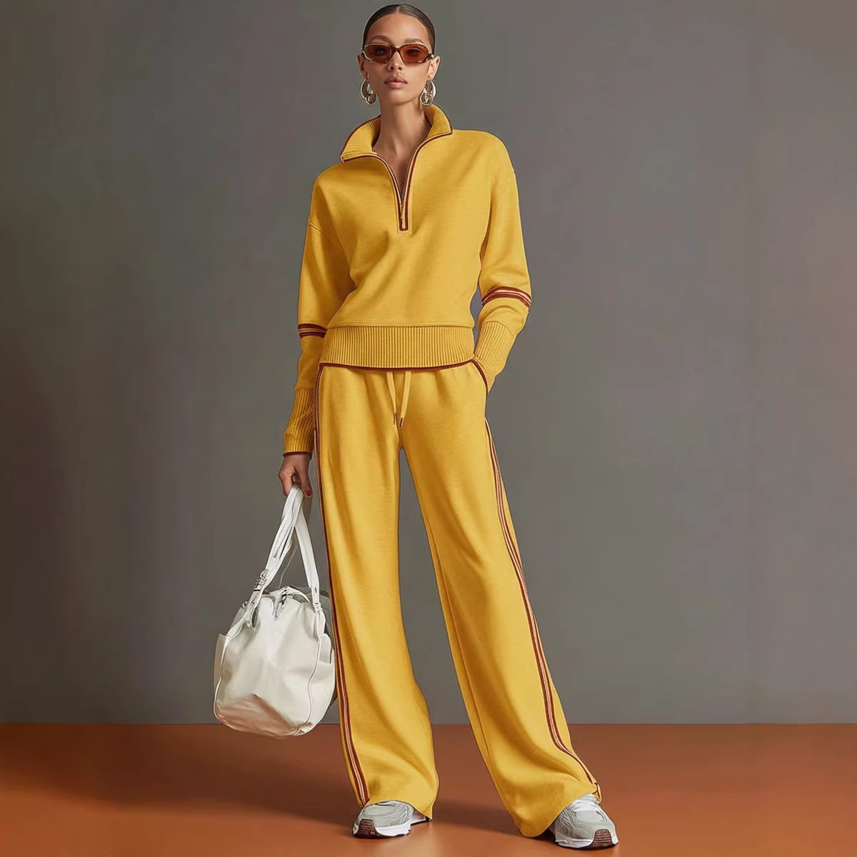 Women's 2-piece tracksuit set - Image 3