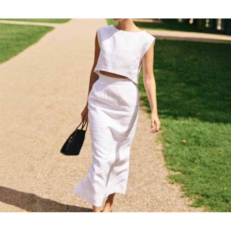 Elegant Linen Two Piece Crop Top & Midi Skirt Set - Image 4